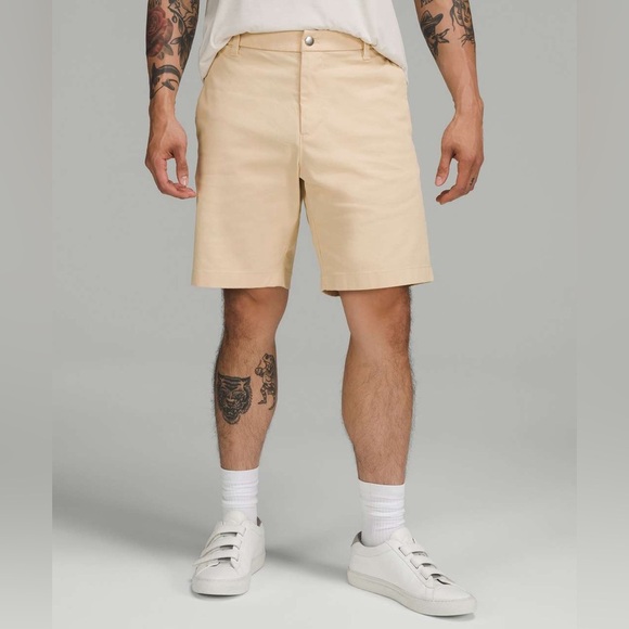 Lululemon Commission Classic-Fit Short 9" Oxford Prosecco Yellow/White - Picture 1 of 10